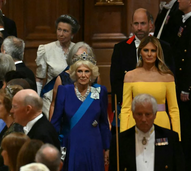 Camilla e Melania Trump no banquete oferecido por Carlos III no Castelo de Windsor