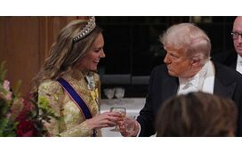 Os bastidores do banquete real oferecido pela família real a Trump e Melania: 20 chefs, Elton John a ecoar e 45 metros de mesa que demorou uma semana a ser preparada