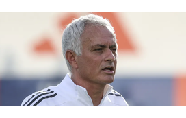 "Isto não é voltar definitivamente a Portugal!" José Mourinho põe os pontos nos 'is' e esclarece questões familiares