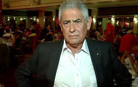 Eh lá! As imagens da pancadaria na assembleia do Benfica