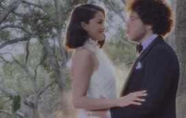 Selena Gomez delicia fãs com fotografias do seu casamento com Benny Blanco
