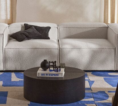 Isto é outro nível de luxo! Aposte no conforto premium dos sofás modulares e experimente outro patamar de conforto