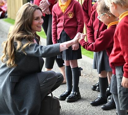 A ternura de Kate Middleton com as crianças da escola de Southport afetada pela tragédia de 2024