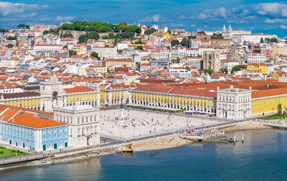 Lisboa eleita a cidade mais feliz do mundo para férias, apesar do luto recente