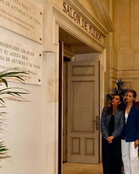 Rei Felipe, Rainha Letizia e Princesa Leonor em Navarra