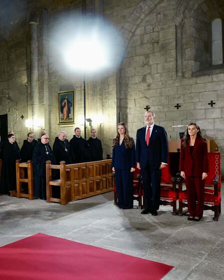 Rei Felipe, Rainha Letizia e Princesa Leonor em Navarra