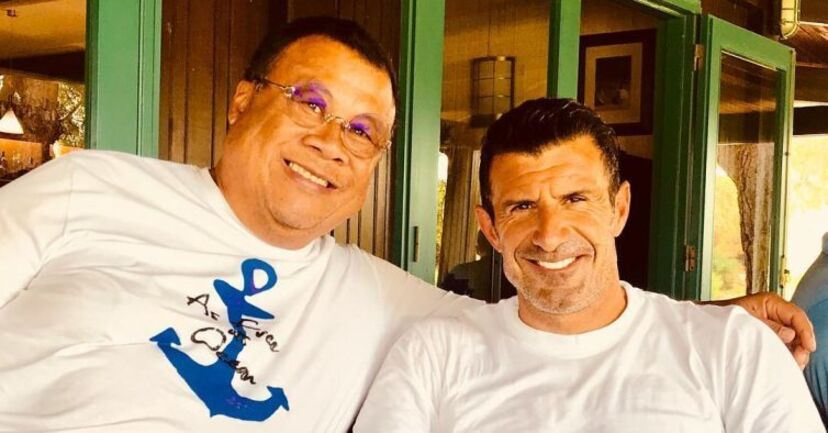 Luís Figo encerra espaço Sete, em Vilamoura, com o amigo Paulo China