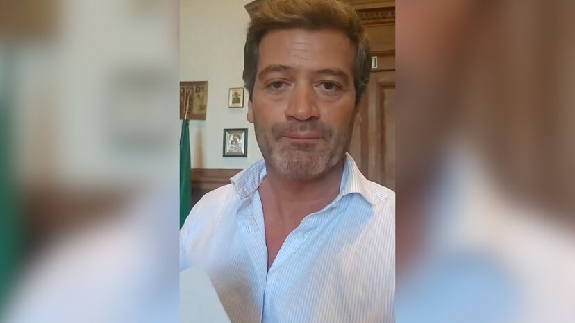 Ventura critica evento em Hamburgo e acusa Marcelo de deslocação desnecessária