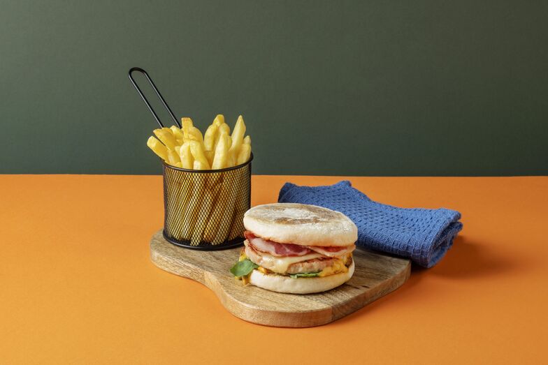 Receita Mercadona: hambúrguer de frango no bolo do caco, fácil e caseiro