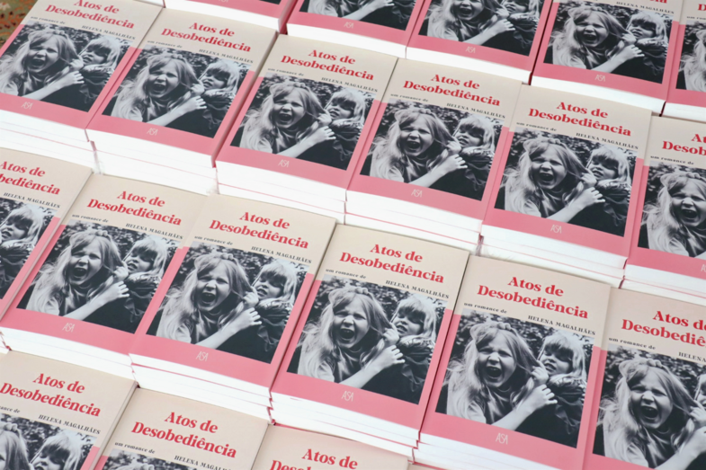 'Atos de Desobediência' é o novo romance de Helena Magalhães