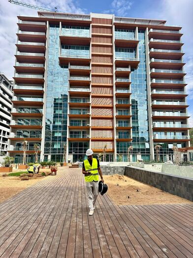 Pedro Teixeira aguarda entrega de apartamento de luxo em Miraflores