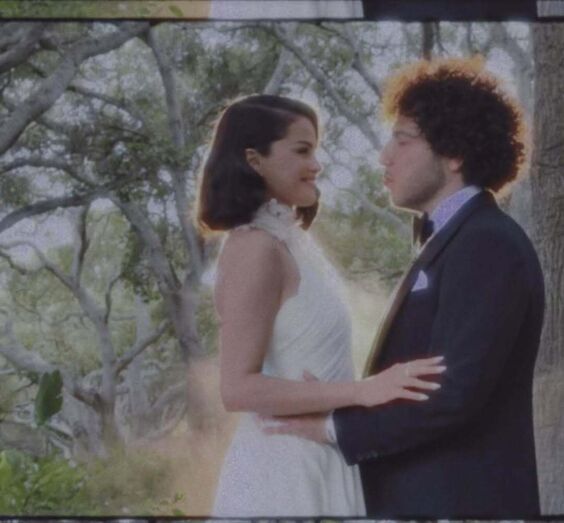 Selena Gomez casa com Benny Blanco