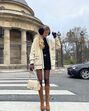 Para usar com moderação! Botas altas e mini-saia ou micro calções