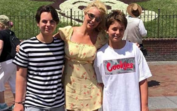 Britney com os filhos