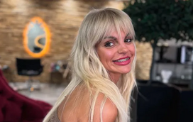 "Ó freguesa...!" Sem trabalho na televisão, Fanny Rodrigues vende roupa na feira