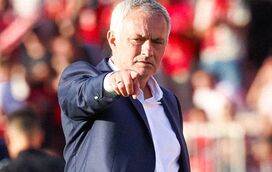 "Há um jogador que é o grande culpado": Mourinho fala sobre 'maldição' da virose que afetou o plantel do Benfica