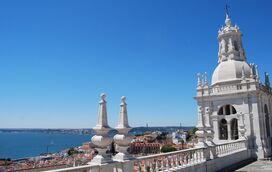 Este mosteiro de Lisboa vai abrir o seu terraço à noite por um valor simbólico. E a vista é incrível
