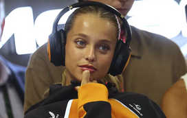 Bronca na Fórmula 1: Max Verstappen e Carlos Sainz com Margarida Corceiro pelos cabelos