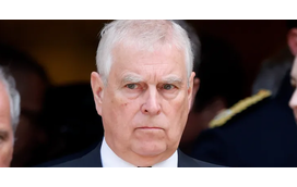 Príncipe André concorda em abandonar a sua mansão... mas há condições! Saiba quais são as exigências do irmão do rei, caído em desgraça