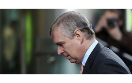 A queda final de André! Carlos III retira todos os títulos reais ao irmão e expulsa-o de Royal Lodge