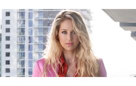 A vida misteriosa de Anna Kournikova! Ex-tenista dá finalmente "sinais de vida" após anos de silêncio