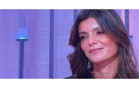 Andreia Rodrigues a trabalhar depois de perder a sogra... mas vestida de preto