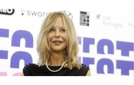 Meg Ryan surge a coxear em Lisboa e explica o que aconteceu e por que não pode ficar muito tempo