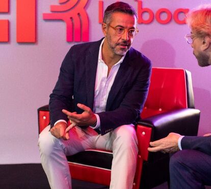 Jornalista Pedro Benevides na Correio da Manhã Rádio