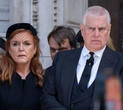 Bronca: ex-príncipe André apanhado em 'maratona de sexo' com 40 prostitutas