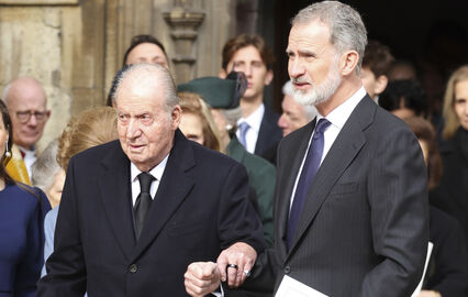 Juan Carlos sente mágoa no exílio e tristeza em relação ao filho, Felipe VI