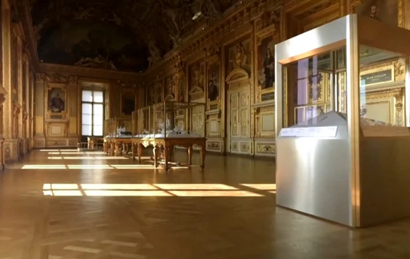 A Galeria Apolo, do Louvre