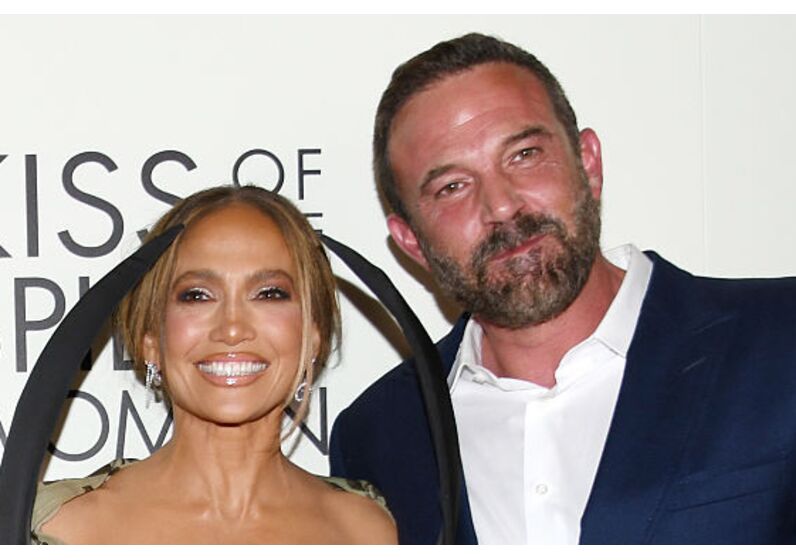 Jennifer Lopez e Ben Affleck cúmplices na estreia de 'Kiss Of The Spider Woman'