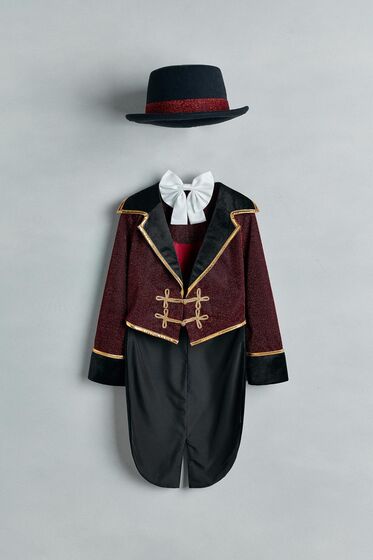 Disfarce circense - Zara  - desde 22,95€