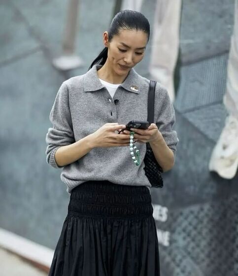 Camisola cinzenta - Os 10 básicos imprescindíveis deste outono