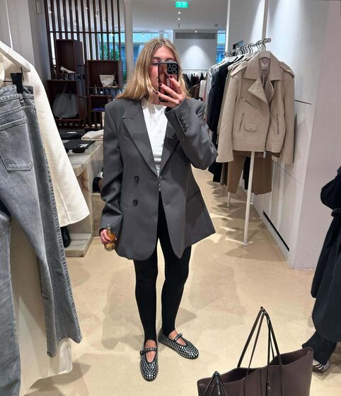 Não quer pôr as leggings de parte? Há 5 formas elegantes e 'trendy' para continuar a usá-las