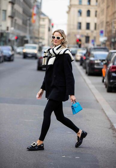 Não quer pôr as leggings de parte? Há 5 formas elegantes e 'trendy' para continuar a usá-las