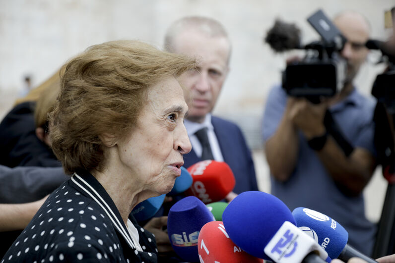 Manuela Ferreira Leite no Funeral de Francisco Pinto Balsemão 