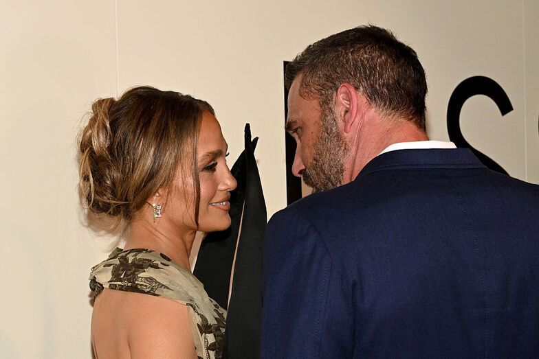 Jennifer Lopez e Ben Affleck cúmplices na estreia de 'Kiss Of The Spider Woman'