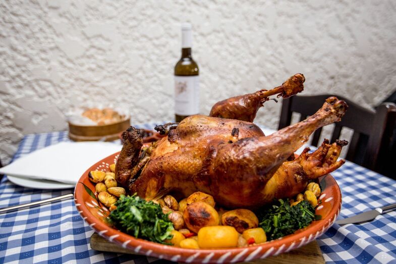 Restaurantes de Barcelos celebram o Galo Assado num fim de semana gastronómico