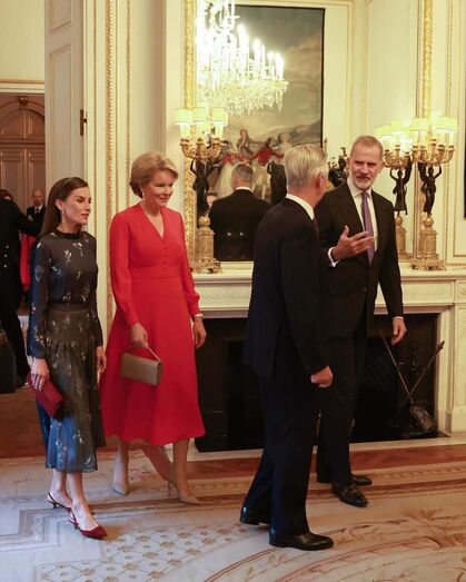 Reis de Espanha e Bélgica reúnem-se em Bruxelas