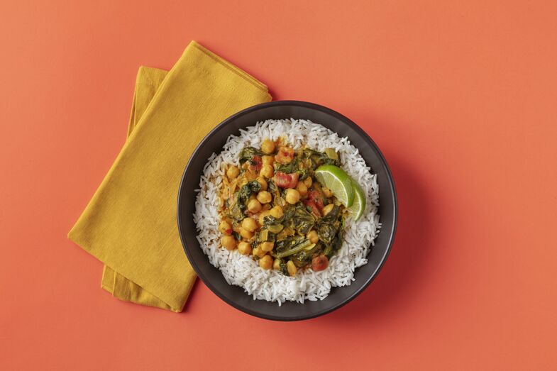 Caril de grão com espinafres: receita fácil em 30 minutos com apoio Mercadona