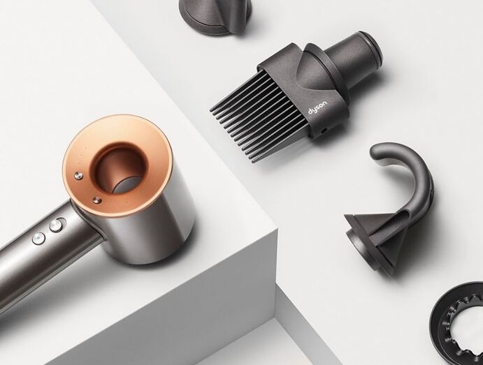 Secador de cabelo económico semelhante ao Dyson promete eliminar o frizz
