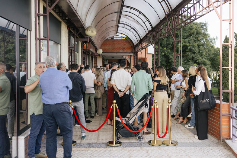 Atenção! Acaba de abrir o espaço mais glamoroso da medicina dentária em Portugal