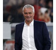 Mourinho deixa dívida de 747 mil € em hotel de Istambul após 15 meses