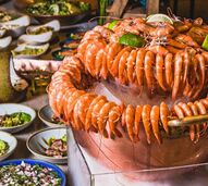 Marisco e ovos recheados regressam. Pratos míticos dos anos 70 estão de volta na gastronomia