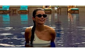 Maria Cerqueira Gomes de férias com o Taj Mahal como cenário