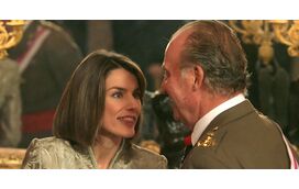 A resposta de Letizia às duras acusações do sogro, Juan Carlos, de ser a grande responsável por afastar Felipe VI da família e dos amigos 