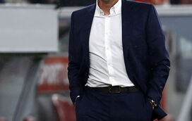 José Mourinho recorda que ator lendário lhe pediu um autógrafo e admite: "Fiquei mesmo honrado que ele me reconhecesse"