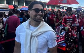 A prova da traição?! Daniel Gregório aos beijos com desconhecida em discoteca algarvia