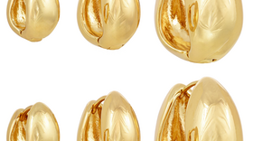 Brincos dourados da Bijou Brigitte: acessório de moda com design floral metálico